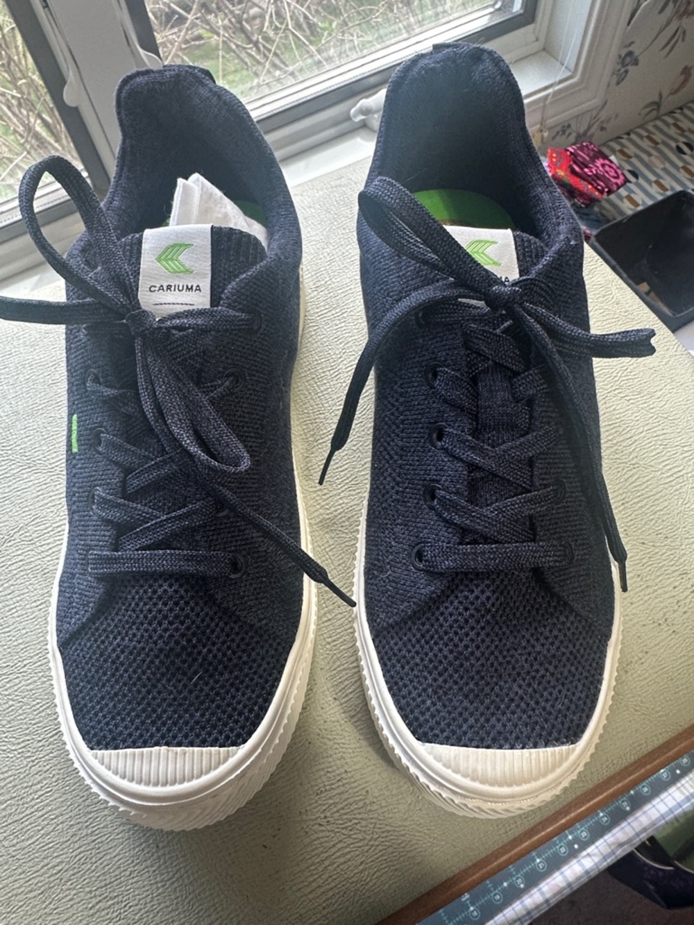 Cariuma woven blue tennis shoes. 8.5